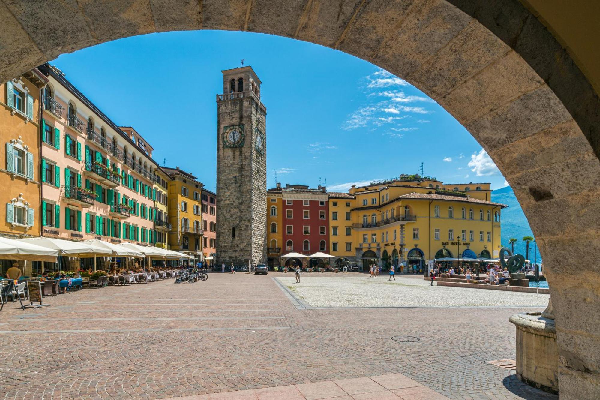 Appartamento Emma - Happy Rentals Riva del Garda Exterior foto