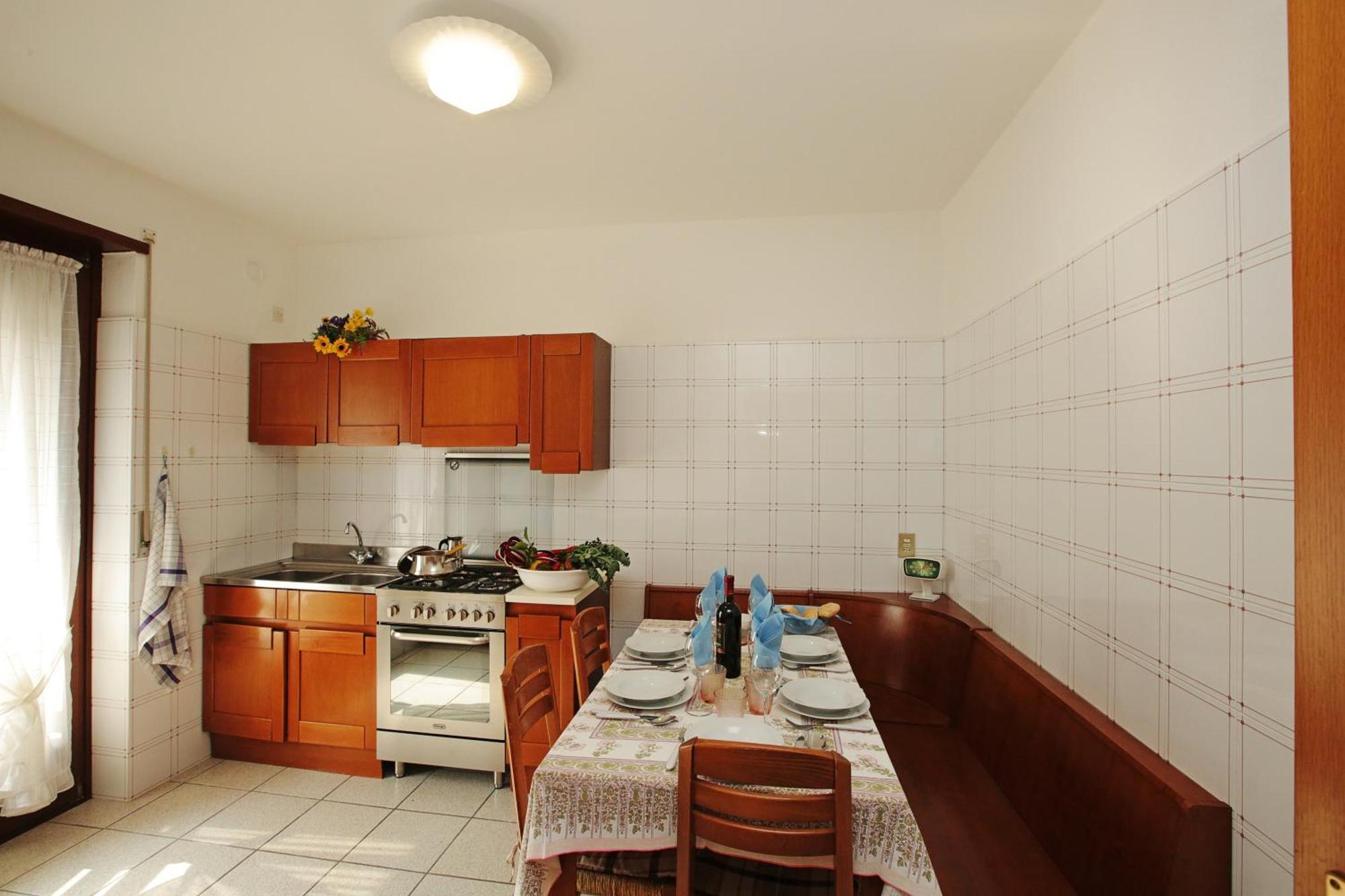 Appartamento Emma - Happy Rentals Riva del Garda Exterior foto