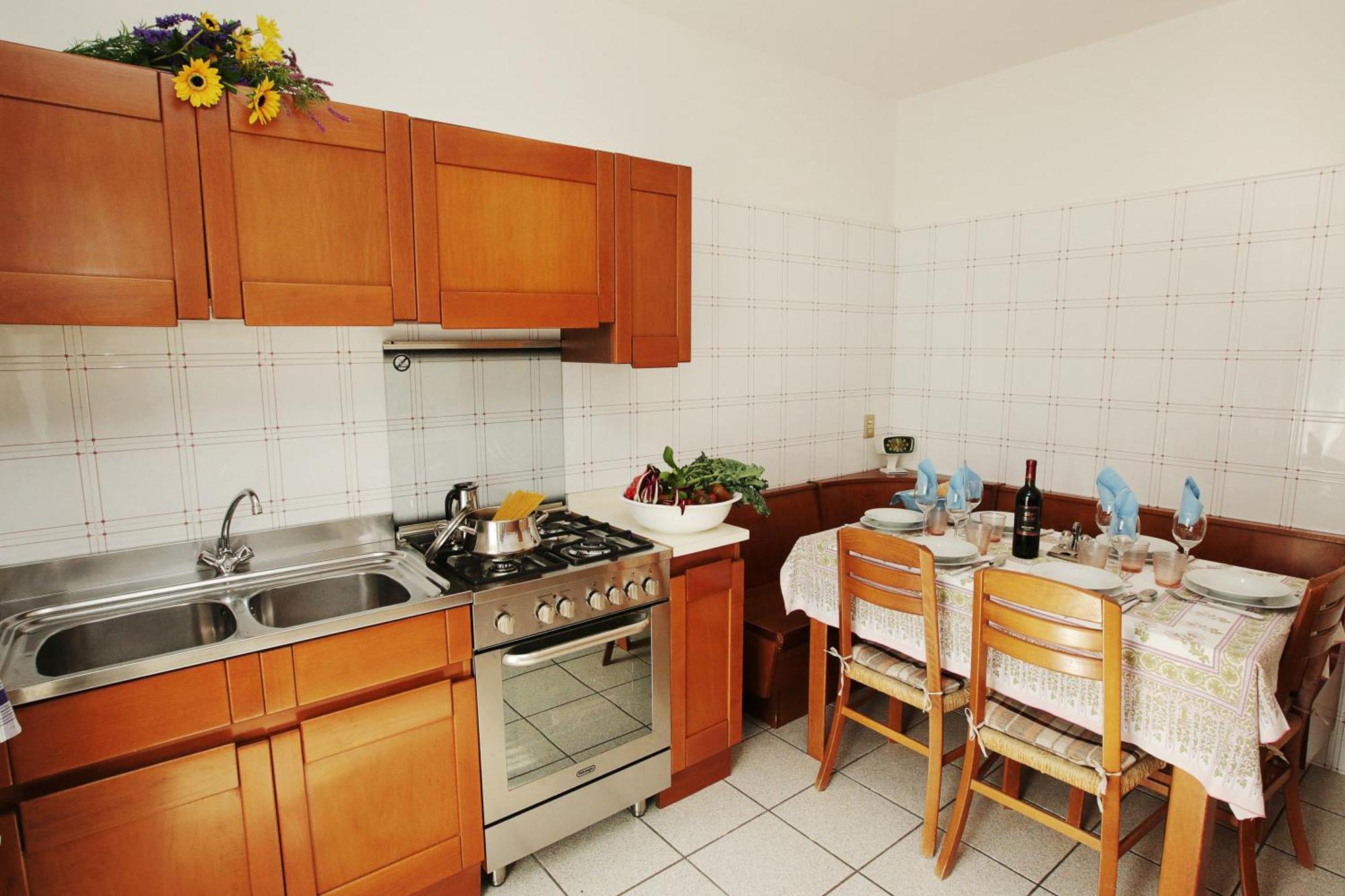 Appartamento Emma - Happy Rentals Riva del Garda Exterior foto